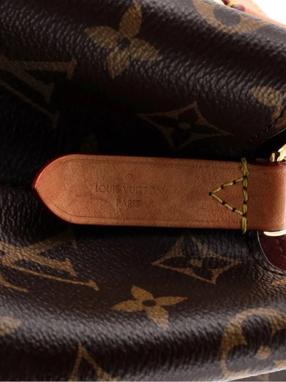 Louis Vuitton NeoNoe Handbag Monogram Canvas BB